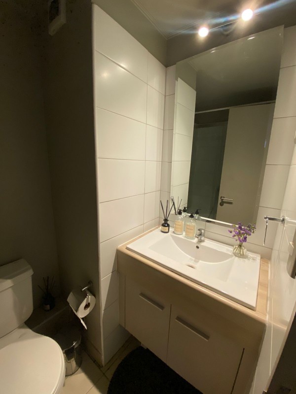 Venta Depto. 2D 2B + Bodega y Estac. Metro Rojas Magallanes