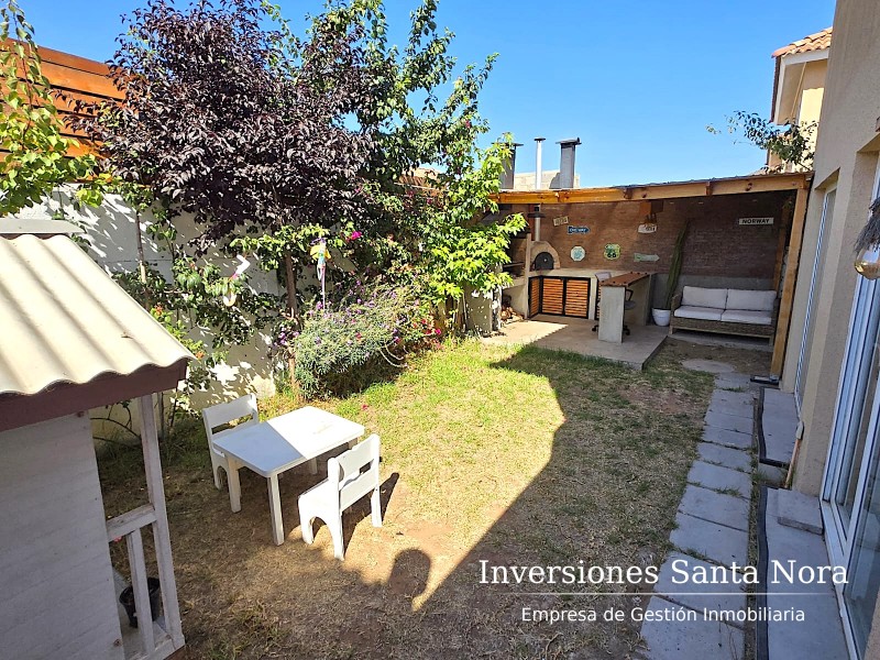 Casa en Venta Condominio Serena Oriente San Joaquín