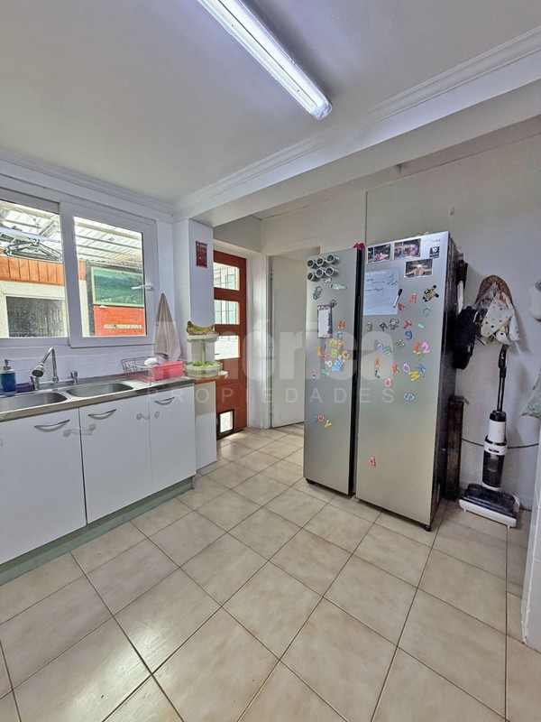 Casa Familiar 6D/4B Con Jardín y Piscina en Bilbao Oriente