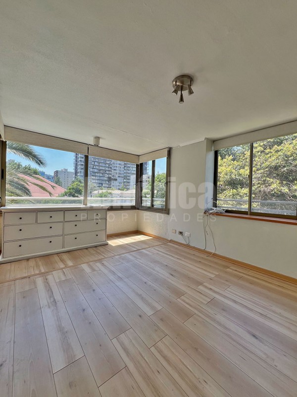 en Venta Departamento 3D2B Moderno Luminoso Providencia