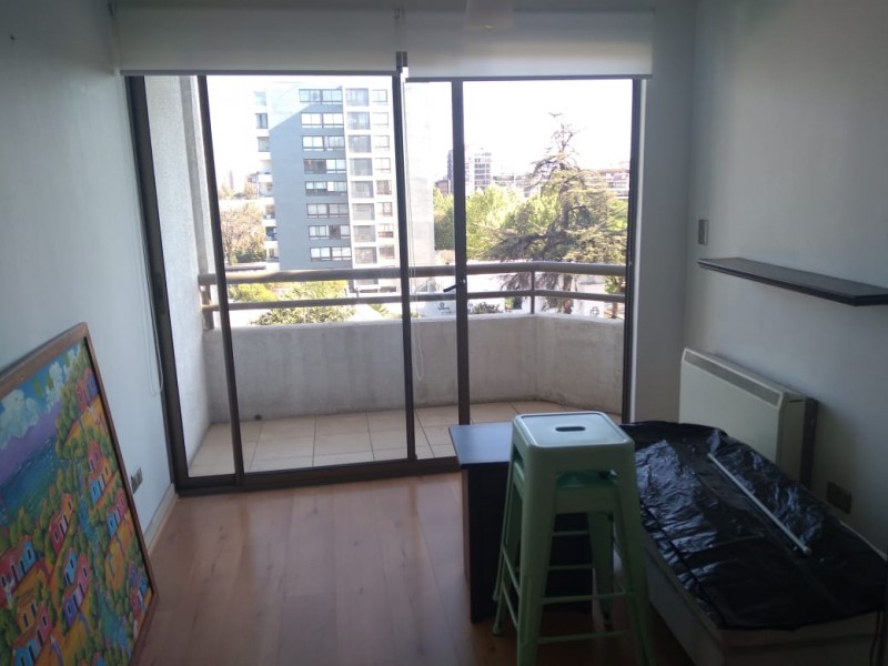 Vende Depto. Bustos los Leones 1D+1B 45 M2 Uf 4.350 Provi