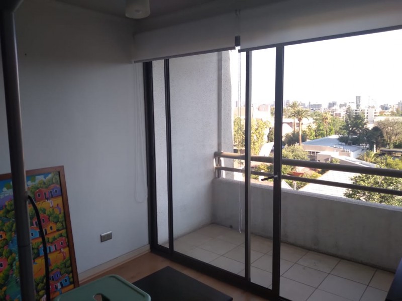 Vende Depto. Bustos los Leones 1D+1B 45 M2 Uf 4.350 Provi