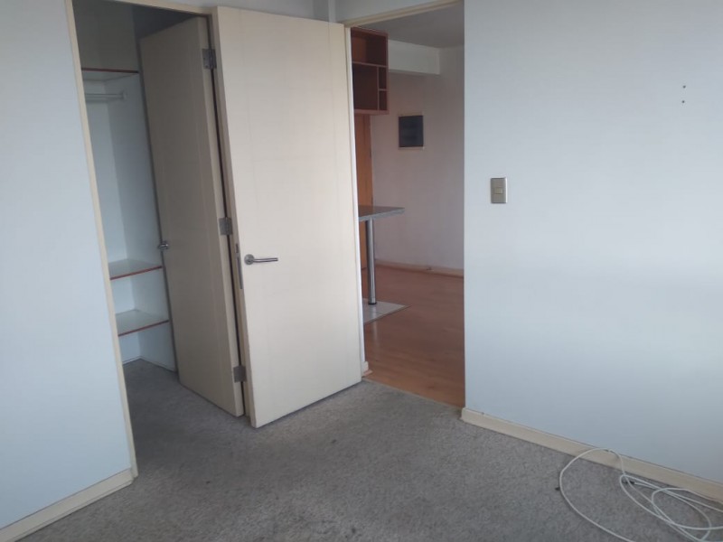 Vende Depto. Bustos los Leones 1D+1B 45 M2 Uf 4.350 Provi