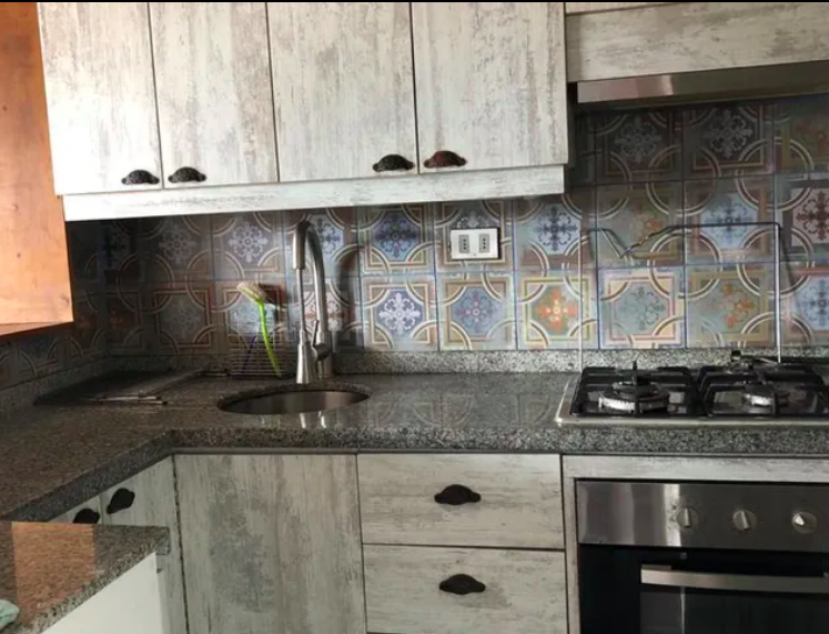 Se Arrienda Lindo Departamento Ubicado en Cerro Alegre.