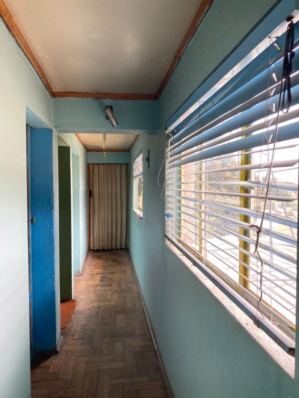 Se Vende Casa Antigua Con Amplio Patio y Áreas Verdes.