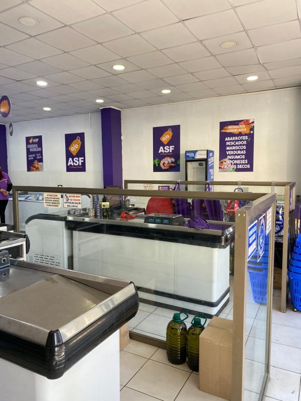 Se Vende Estupendo Local Comercial en Calle Arlegui, Pleno C