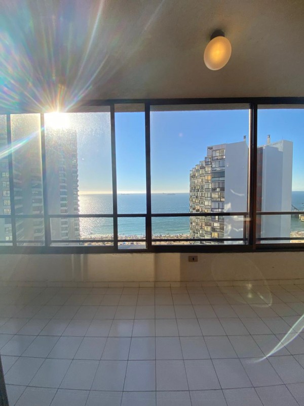 Exclusivo Departamento Con Vista Al Mar en Av. San Martín