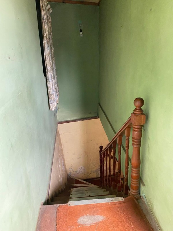 Se Vende Casa Antigua Con Amplio Patio y Áreas Verdes.