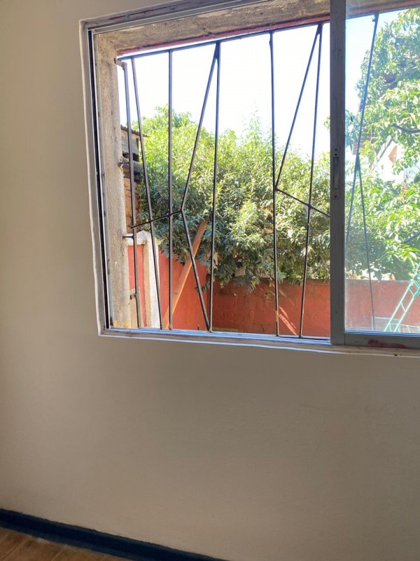 Casa Departamento A Pasos de Av Alemania.