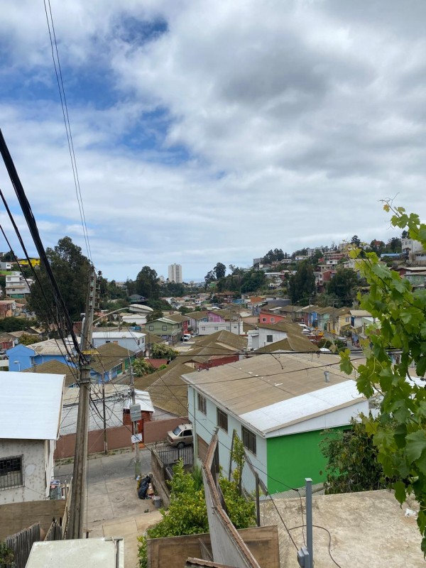 Se Vende Casa Antigua Con Amplio Patio y Áreas Verdes.