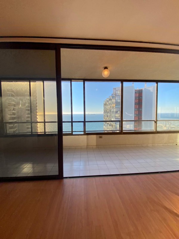 Exclusivo Departamento Con Vista Al Mar en Av. San Martín