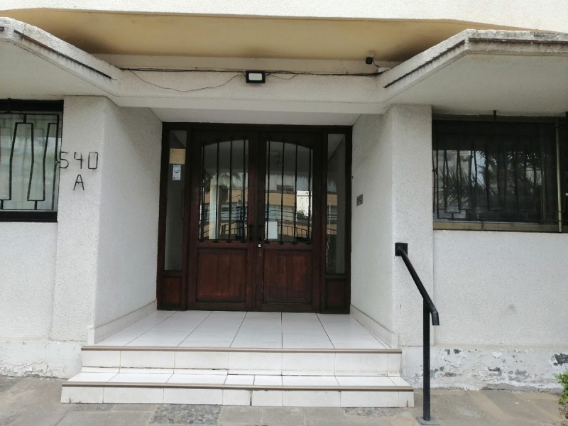 Se Arrienda Departamento Amoblado de 2D, en Av San Martin