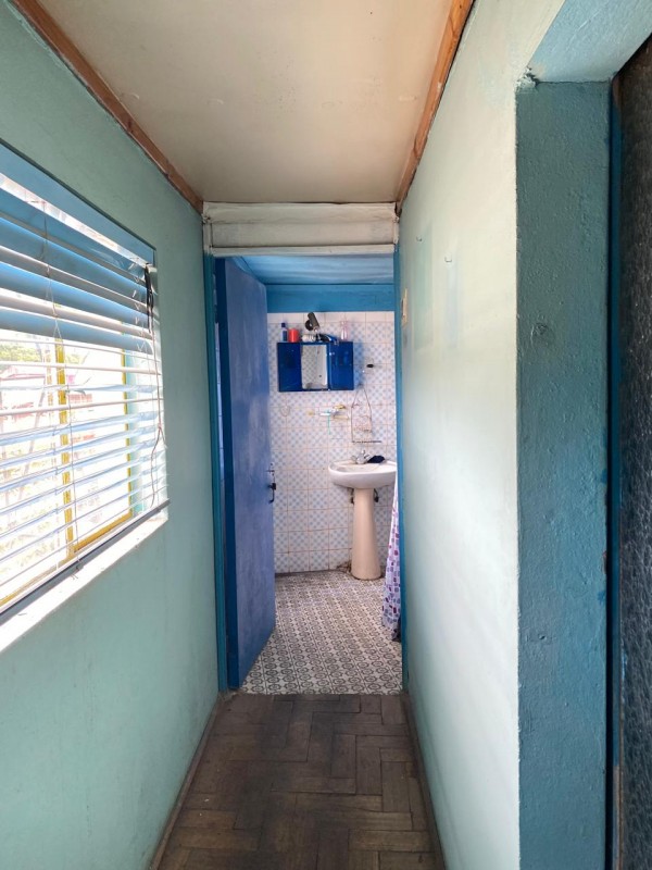 Se Vende Casa Antigua Con Amplio Patio y Áreas Verdes.