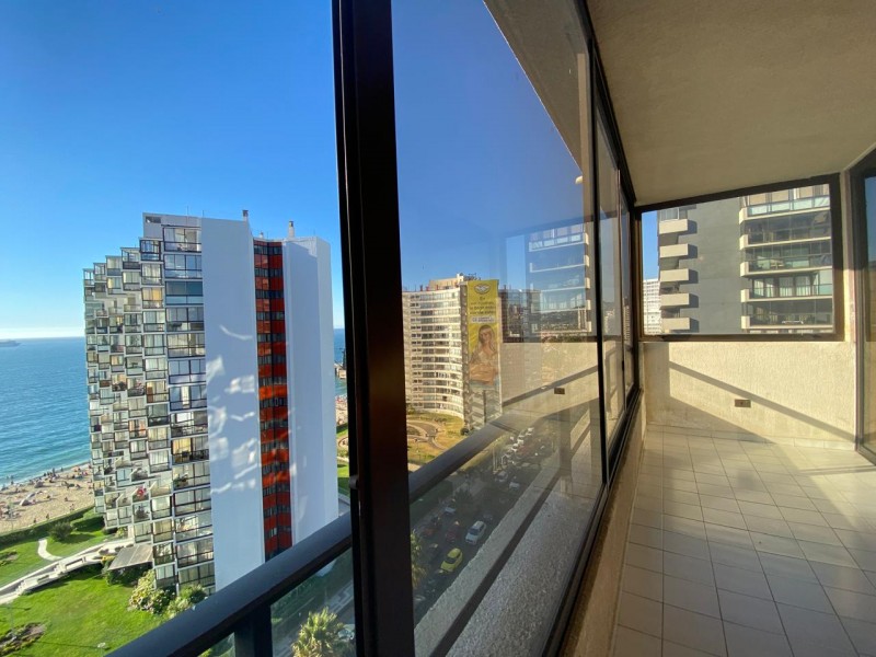 Exclusivo Departamento Con Vista Al Mar en Av. San Martín