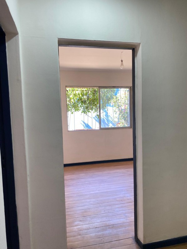 Casa Departamento A Pasos de Av Alemania.