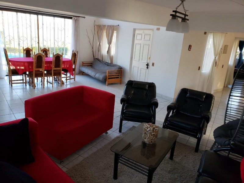 Hermosa Casa en Olmue 1.400 M2 de Terreno