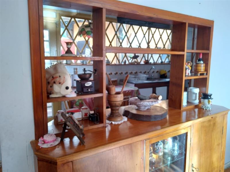 Casa Amplia Con Local Comercial San Roque.