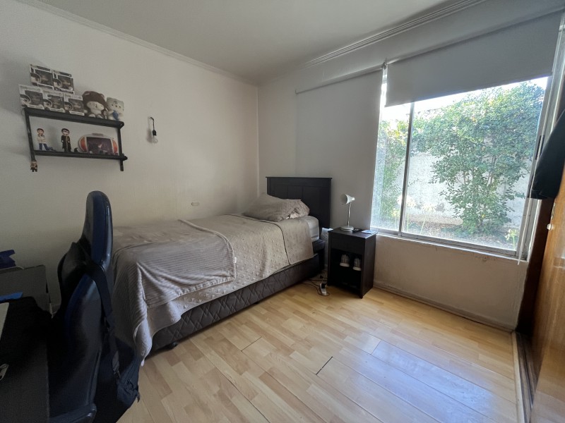 Casa en Venta de 4 Dorm. en la Reina