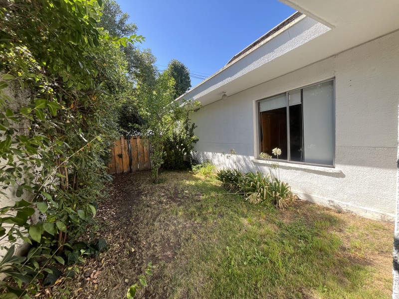 Casa en Venta de 4 Dorm. en la Reina