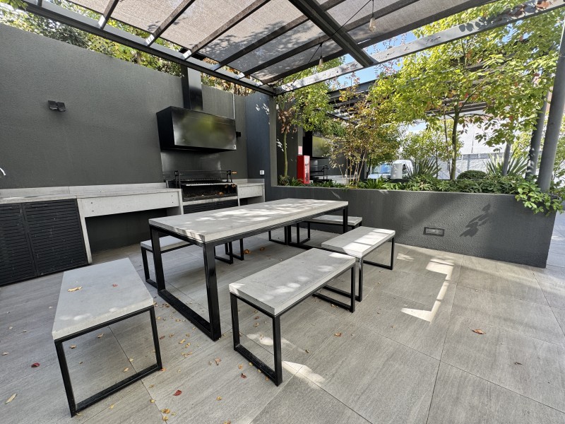 Departamento en Venta de 2 Dorm. 2 Estacionamientos en Ñuñoa