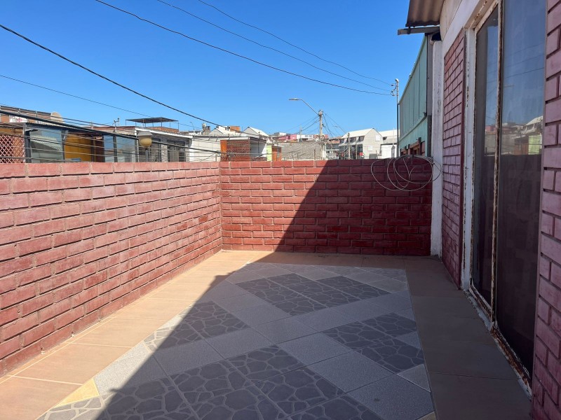 Venta Casa Solida Cuatro Dormitorios Sector Sur Arica
