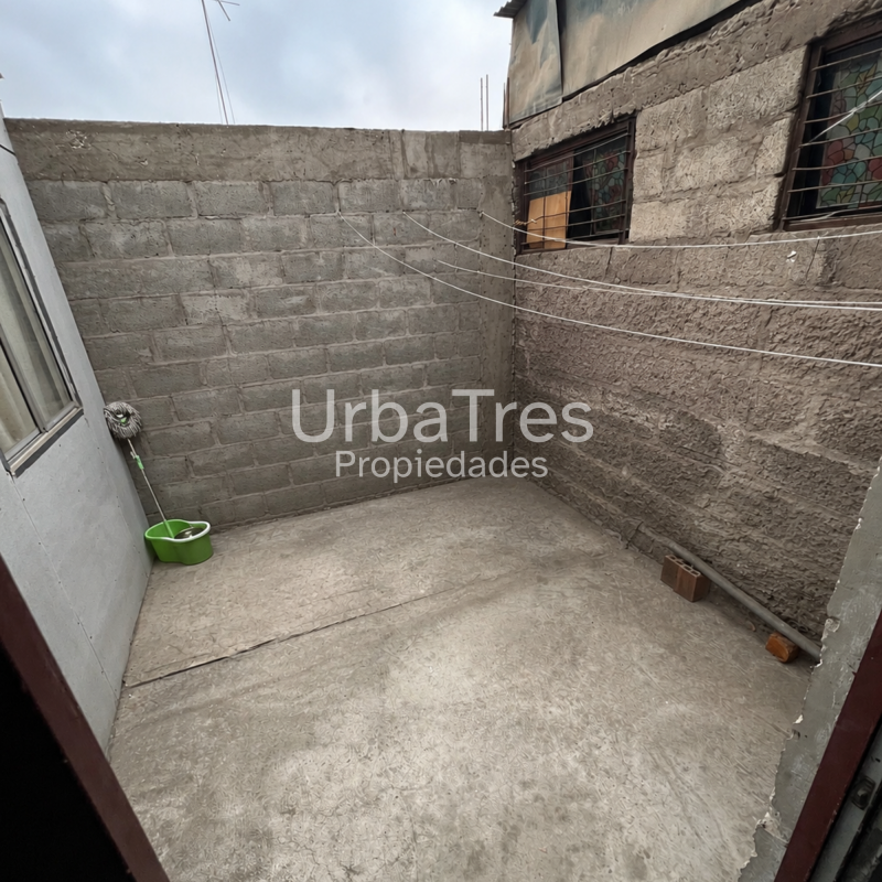 Venta Casa 6 Dormitorios 2 Baños, Avenida las Acacias, Arica