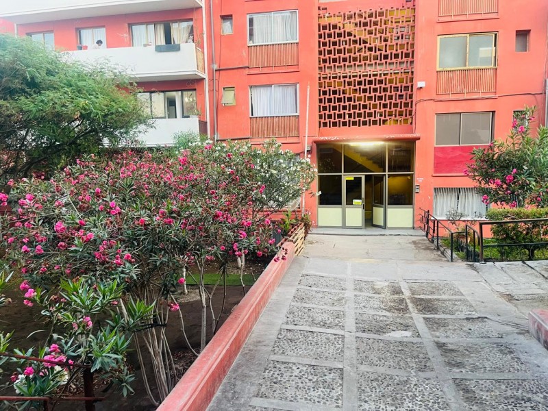Venta Departamento Amplio Segundo Piso en Centro de Arica