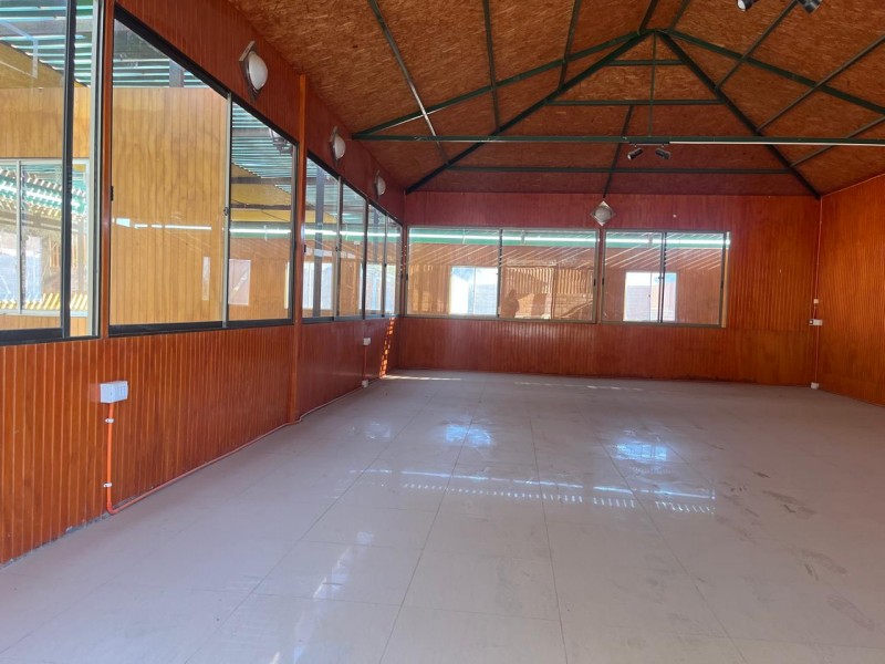 Arriendo Oficinas en Amplio Terreno Cerro Sombrero, Arica
