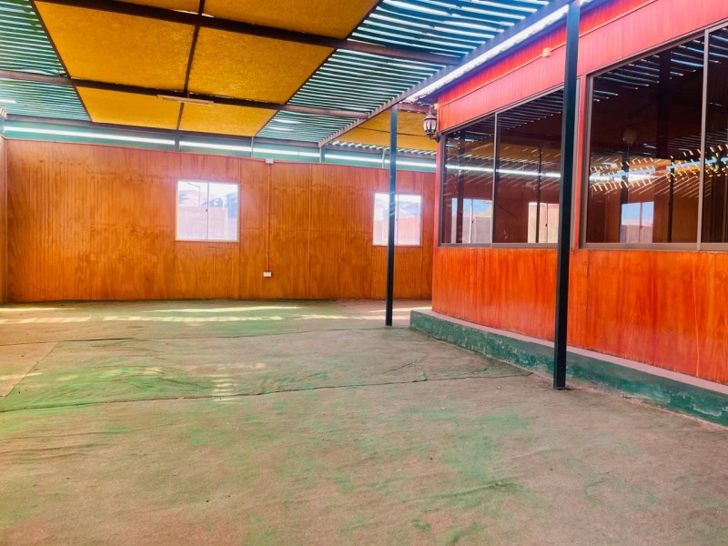 Arriendo Oficinas en Amplio Terreno Cerro Sombrero, Arica