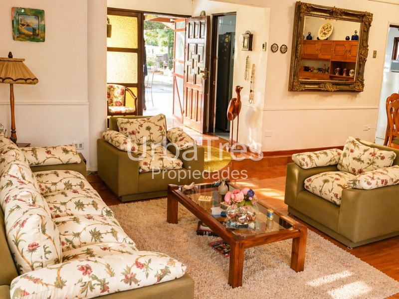 Venta Parcela Con Casa, Piscina,árboles Frutales Valle Azapa