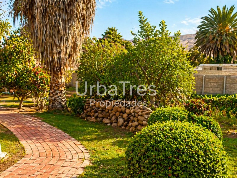 Venta Parcela Con Casa, Piscina,árboles Frutales Valle Azapa