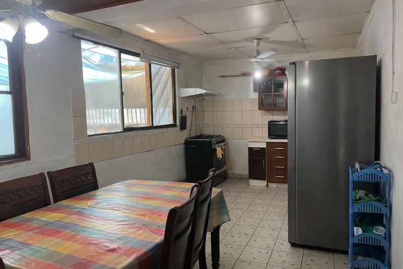 Venta Casa Esquina A Pasos Colegio Chile Norte, Arica