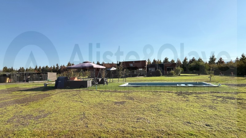 Se Vende Hermosa Casa en Condominio Alto las Rosas