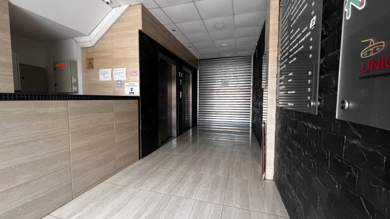 Se Arrienda Oficina Box Médico en Edificio España