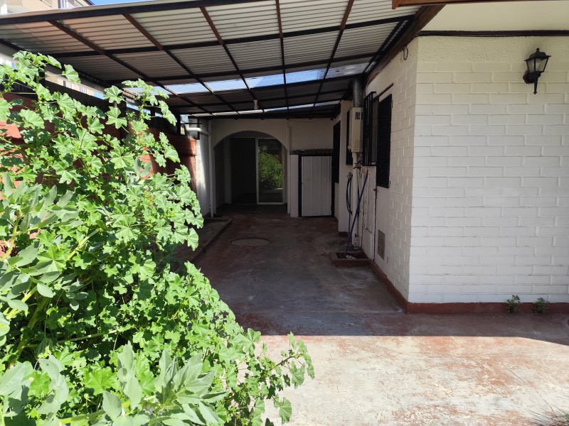 Vende Casa de 3D y 2B en Villa Pablo Neruda Linares