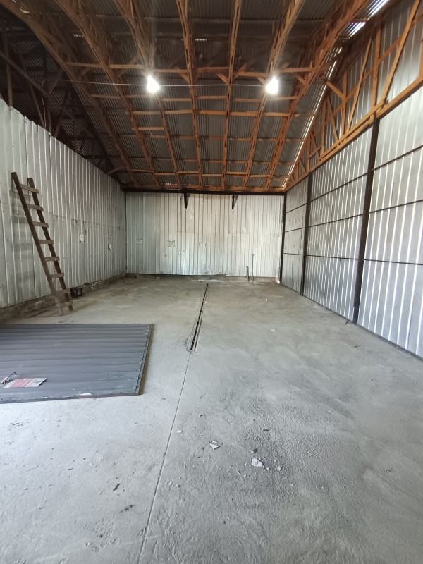 Propiedad Comercial 3460 M2 2 Oficinas, 3 Galpones en Colbun