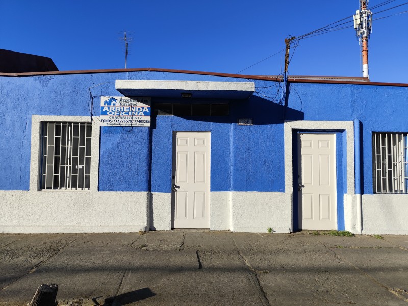 Arrienda Propiedad Comercial de 8 Oficinas en Linares