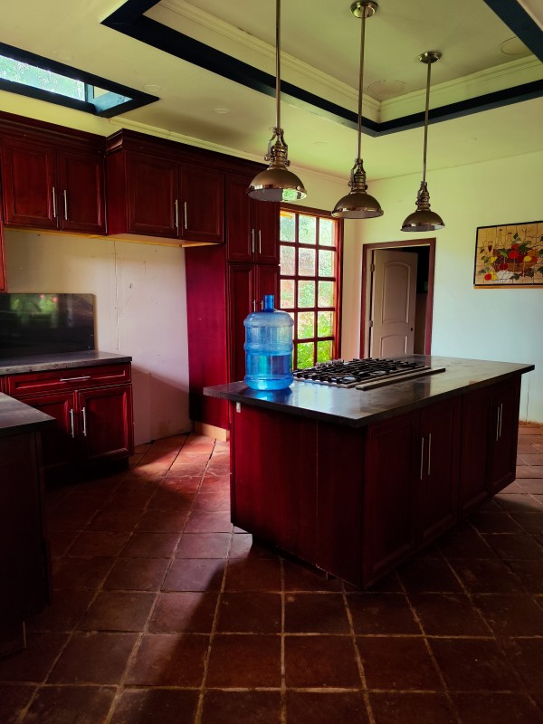 Vende Parcela 11.25 Hectareas Con Casa en Rabones, Colbun