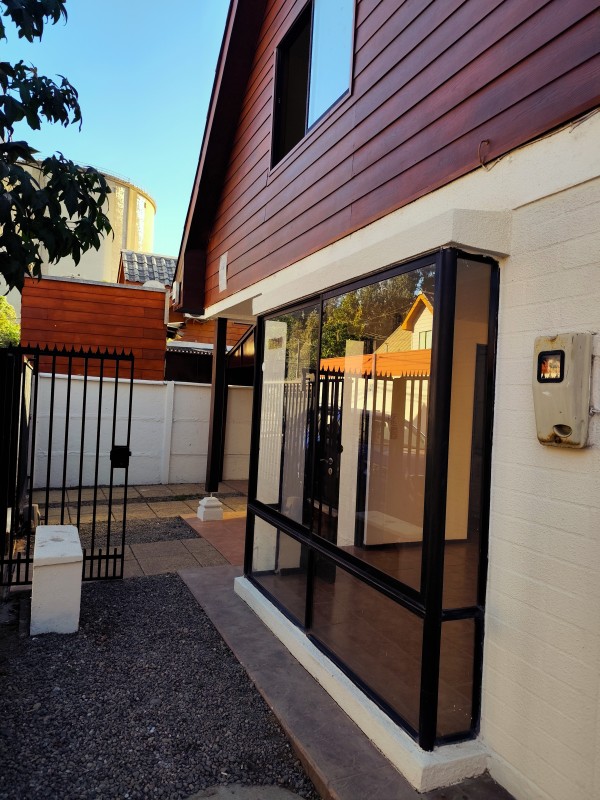 Vende Casa de 3D y 2B en Puerta Norte Linares