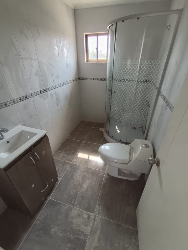 Vende Casa 4 Dormitorios y 2 Baños en Pobl Victoria Colbun