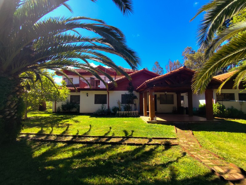 Se Vende Exclusiva Parcela Con Casa de Visitas en Talca