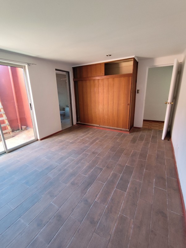 Vende Casa de 3D y 2B en Villa Pablo Neruda Linares