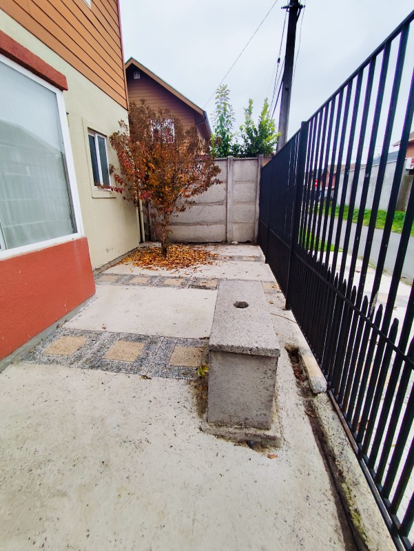Vende Casa de 4D y 3B en Valle Alborada Linares