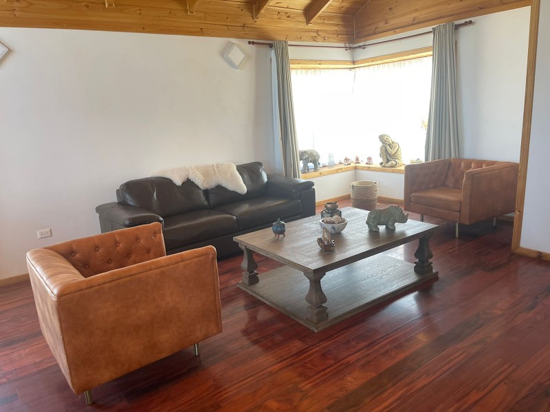 Arrienda Parcela de 5000 M2 Con Casa de 3D y 2B
