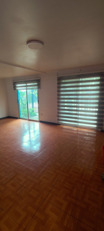Arrienda Casa de 3D y 2B en Villa Entre Rios Linares