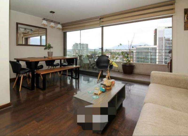 Moderno Departamento en la Reina,