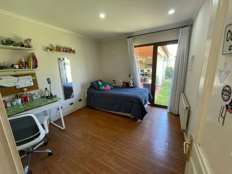 Casa en Chicureo, las Flores