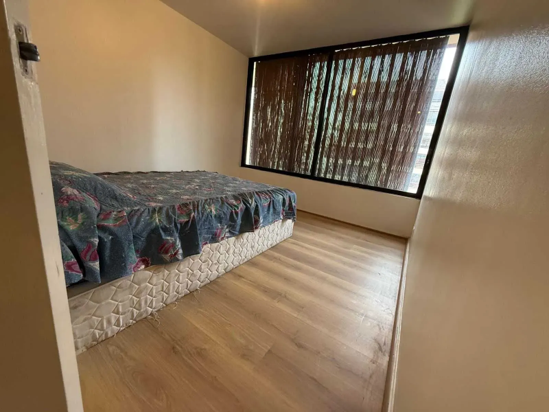 Arriendo en las Condes, Calle Luz,