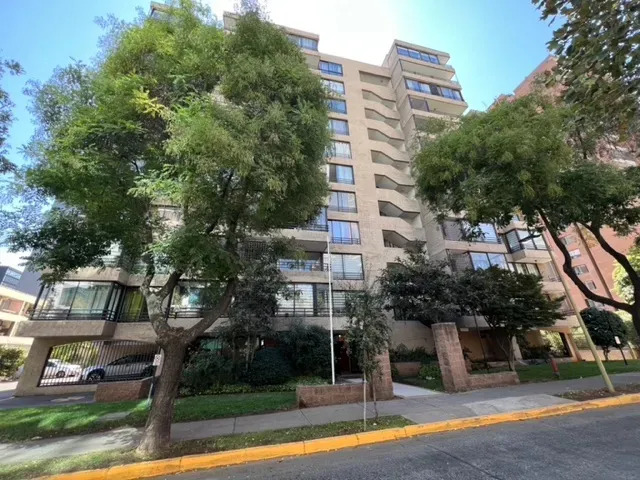Duplex Remodelado las Condes, San Olav , Moderno