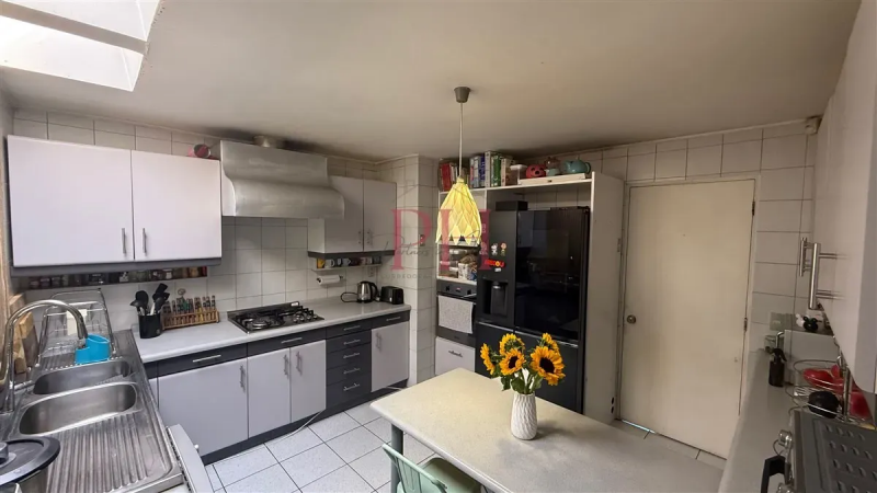 las Condes, Hermosa Casa en Venta